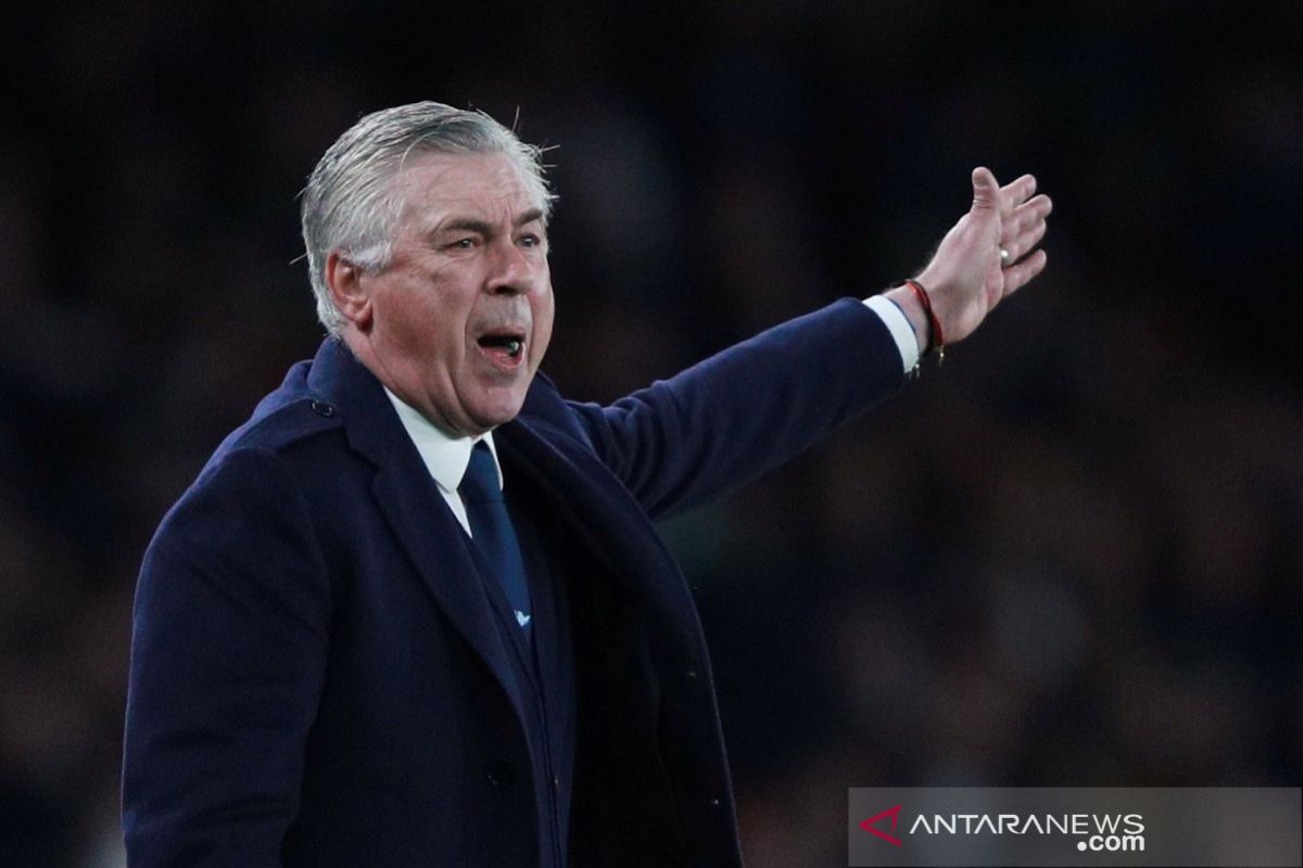 Jamu Arsenal, Ancelotti sebut Napoli butuh tiga hal untuk balikkan keadaan