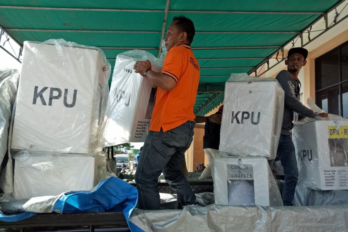 Logistik pemilu untuk pedalaman mulai tiba kembali di Timika