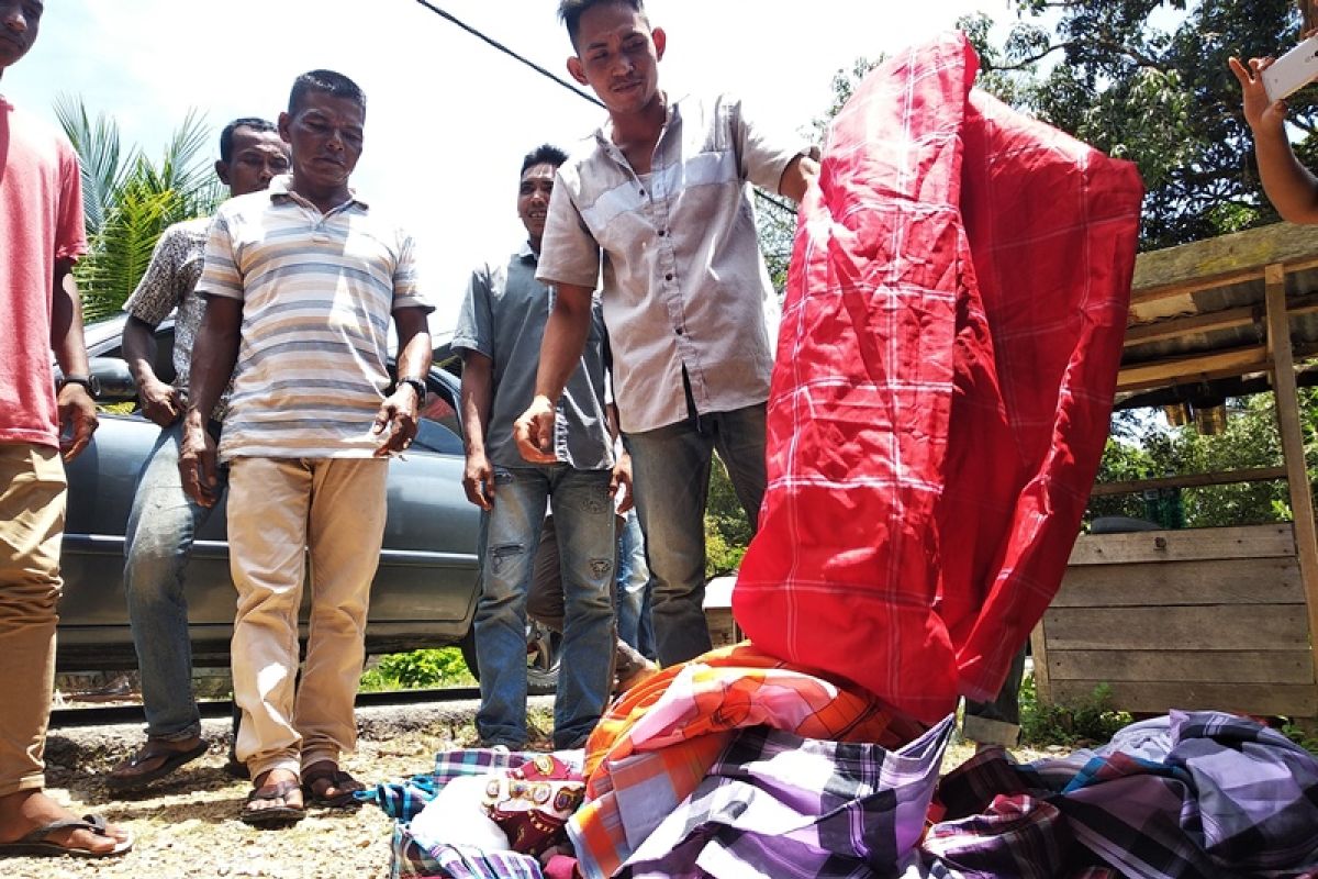 Suara calegnya tidak sesuai harapan, seorang timses marah kepada warga di Aceh Jaya