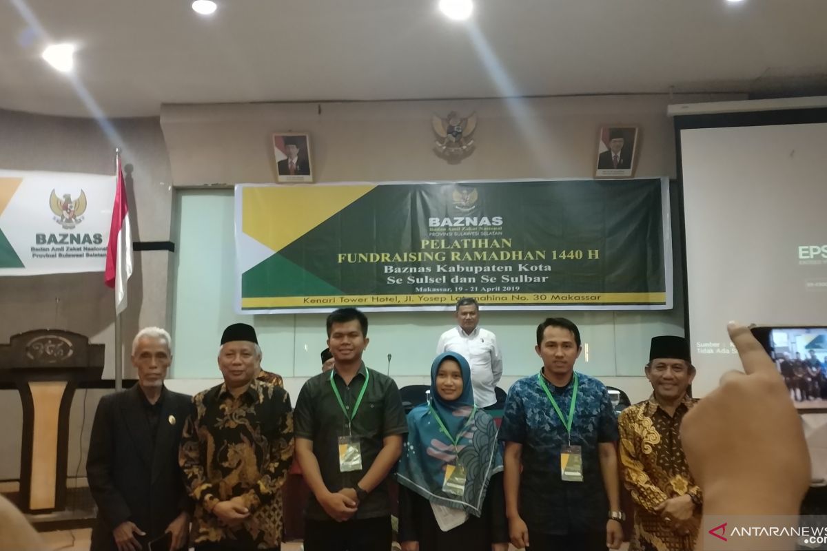 1.200 masjid di Makassar kelola zakat fitrah