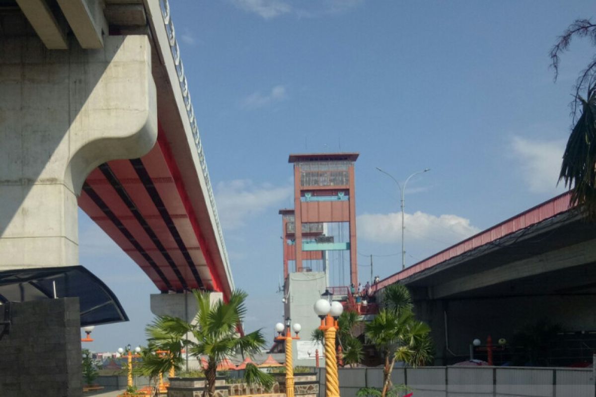 Alasan Palembang identik dengan warna merah