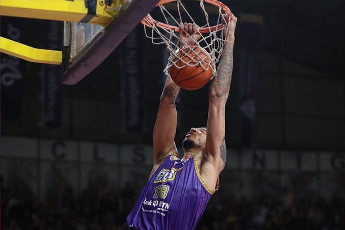 CLS Knights menangi laga pertama semifinal ABL atas Mono Vampire