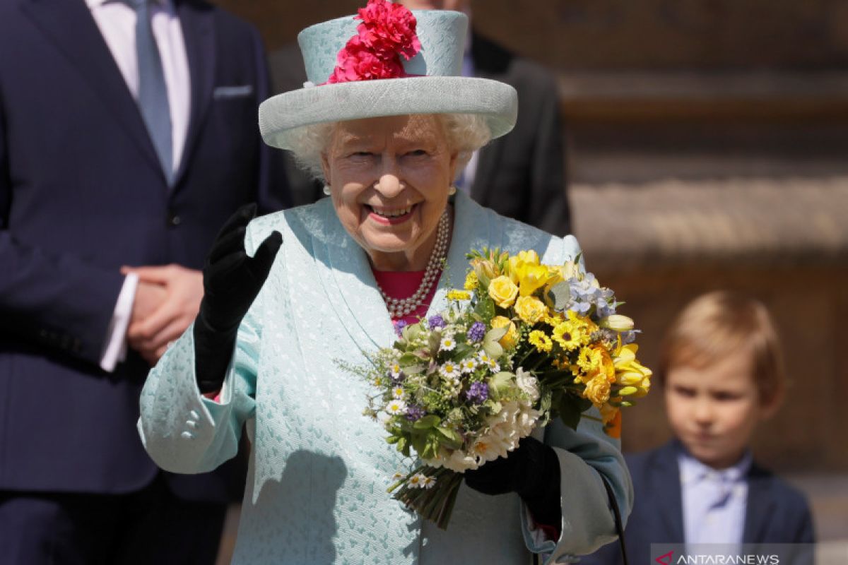 Ratu Elizabeth II selenggarakan nonton 'drive-in' di kediaman pribadi