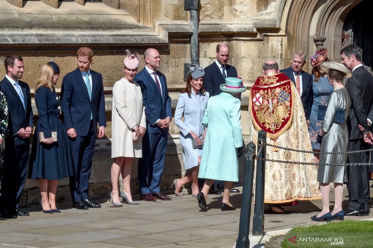 Keluarga kerajaan Inggris terluka,  kecewa dengan pengumuman Harry-Meghan