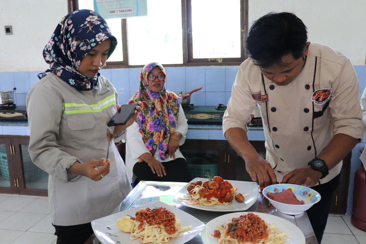 YABN bina SMK melalui pembelajaran Teaching Factory