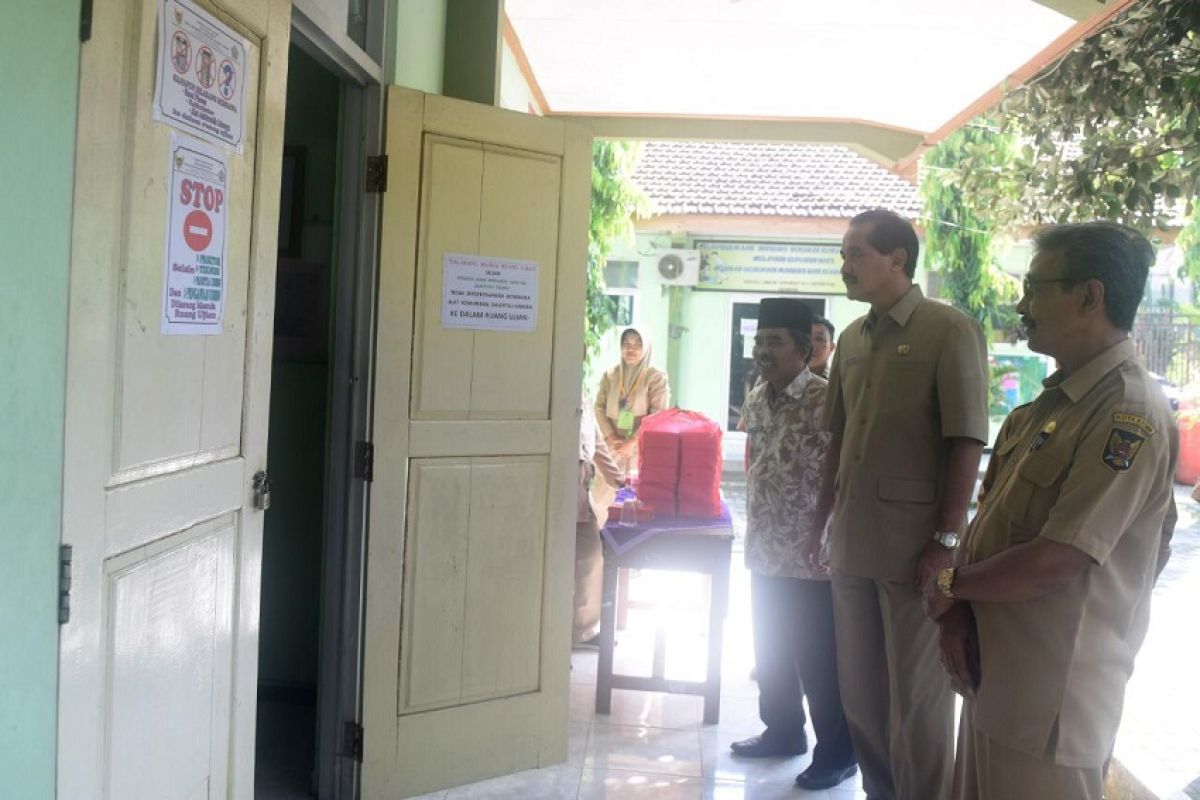 Plh Wali Kota Kediri tegaskan UNBK berjalan lancar