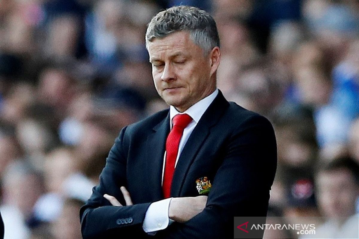 Solskjaer mohon maaf sudah kecewakan suporter