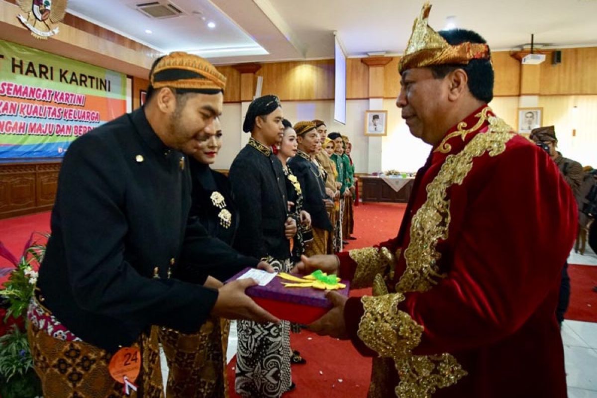 Pemkot Magelang gelar lomba peragaan busana adat Nusantara