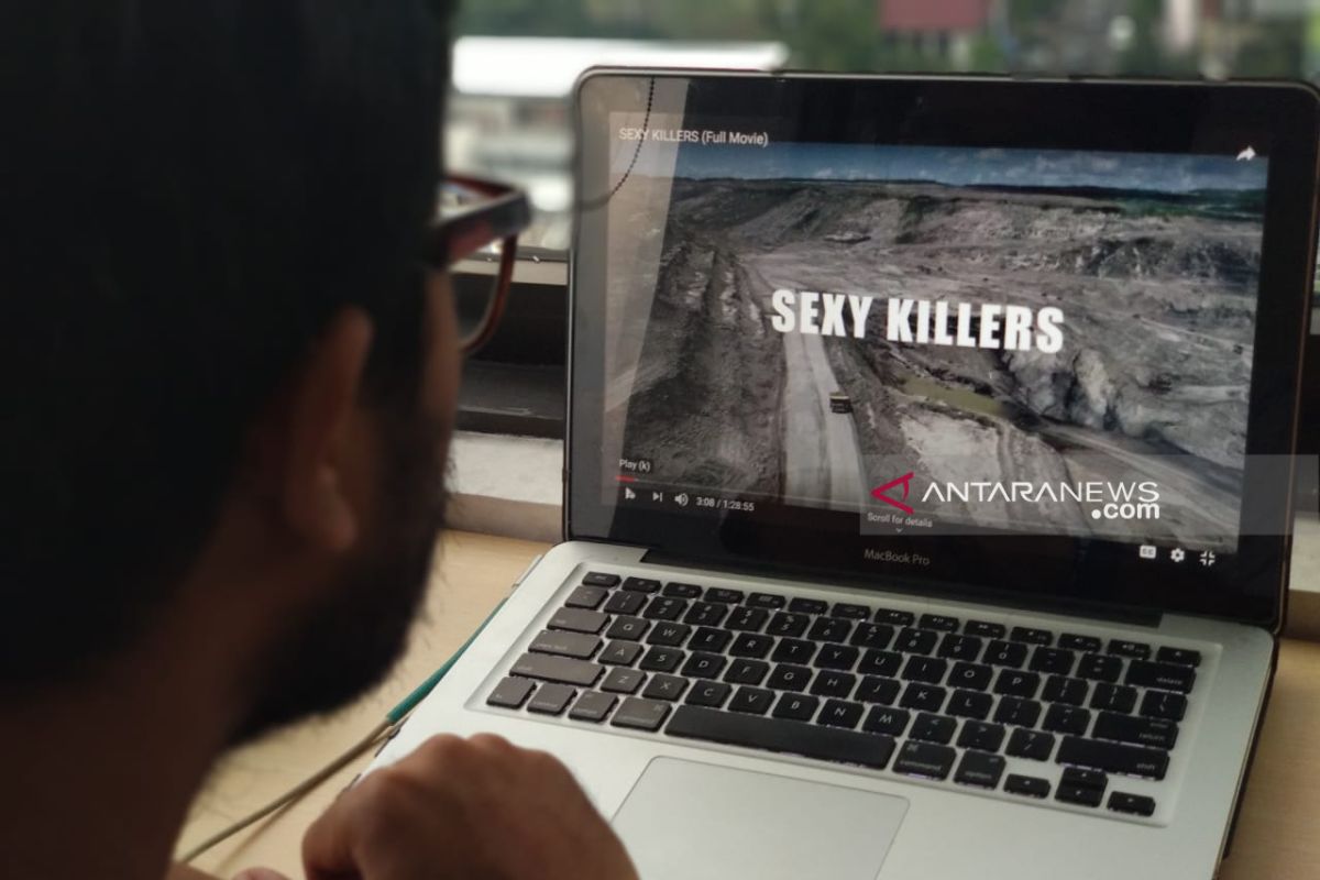 Aktivis berharap  film "Sexy Killers" gugah semangat penyelamatan lingkungan