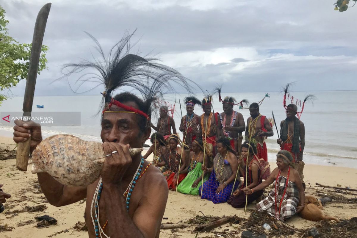 Papua's Moi tribe observes Environment Day by holding Egek Festival