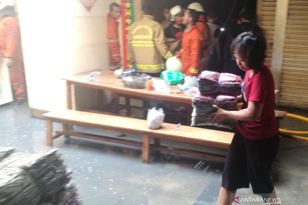 Pasar Blok C Tanah Abang terbakar