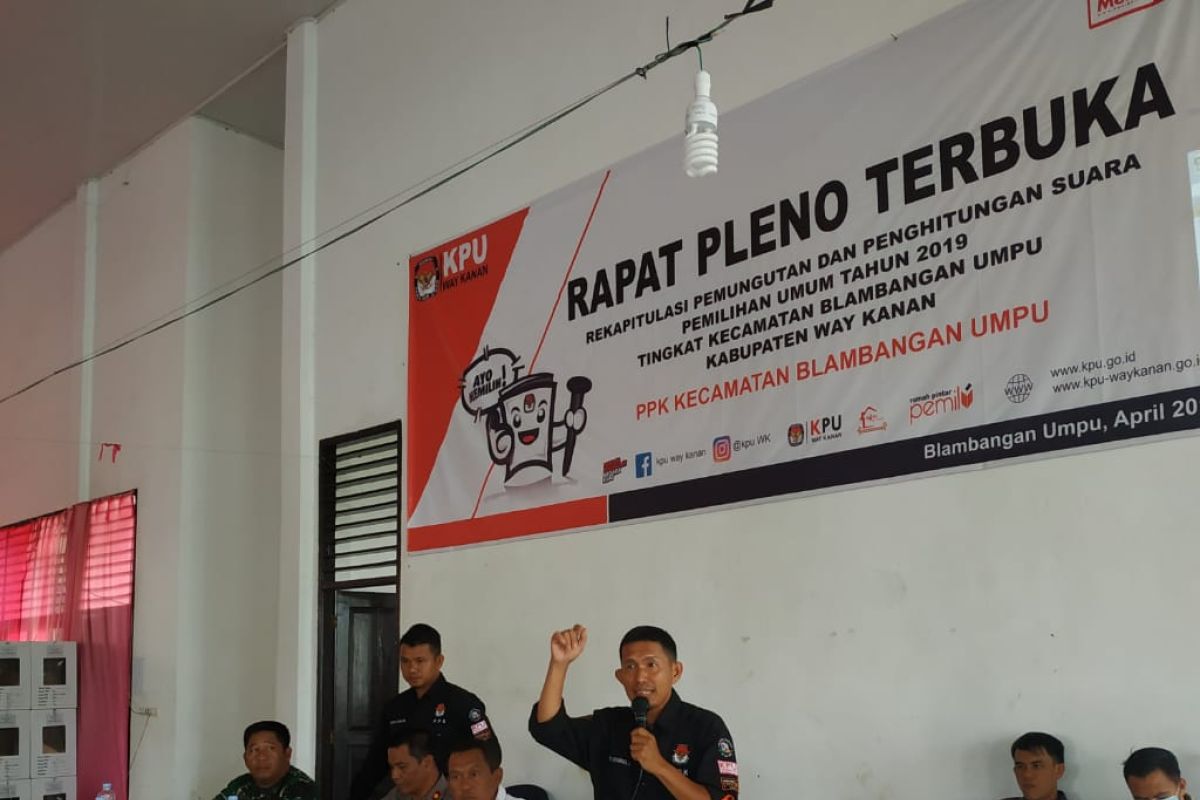 Tujuh kecamatan di Waykanan selesai rekapitasi peemilu 2019