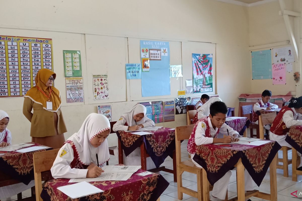 Diperkirakan anak usia masuk SD berkurang signifikan di Banjarmasin