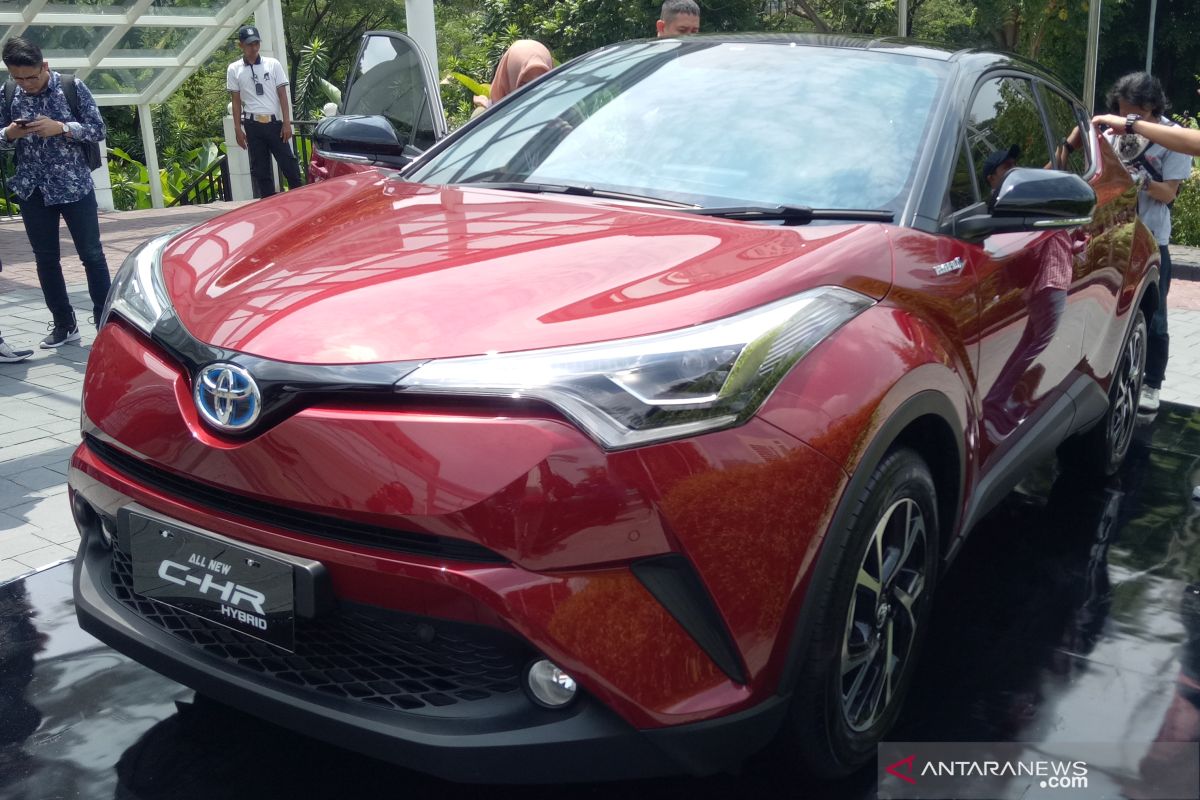 Toyota jual tipe C-HR Hybrid Rp523 juta