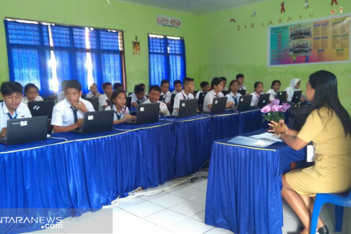 Belasan ribu siswa di Kabupaten Gorontalo jalani ujian nasional