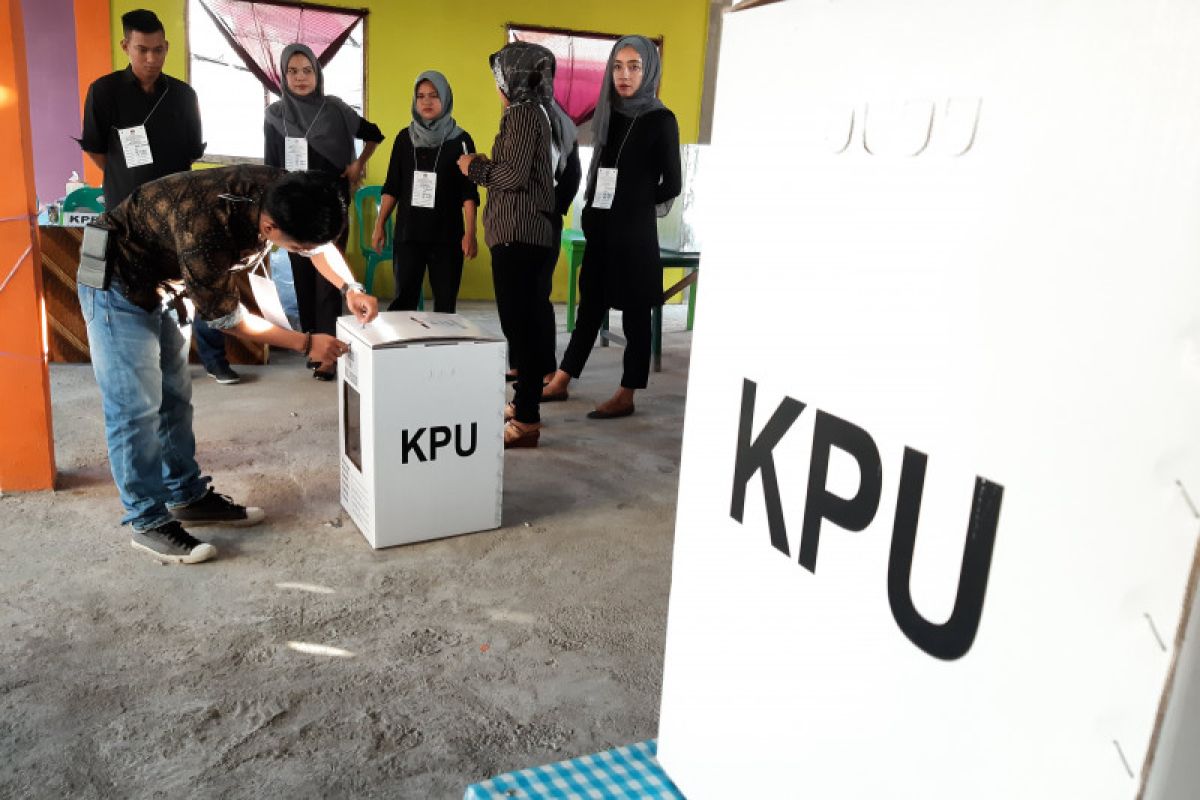 Legislator Kepri minta KPU evaluasi beban kerja KPPS