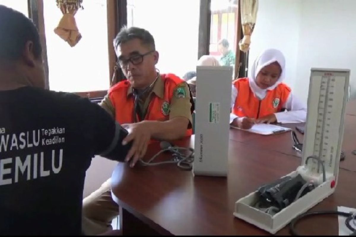 KPU Magetan siagakan petugas kesehatan bagi penyelenggara pemilu