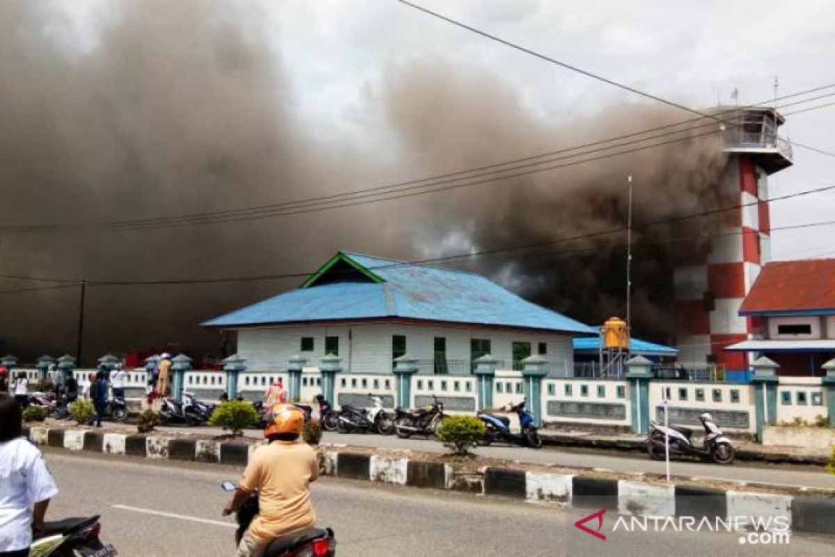 Kebakaran Bandara Nabire tak pengaruhi penerbangan Garuda