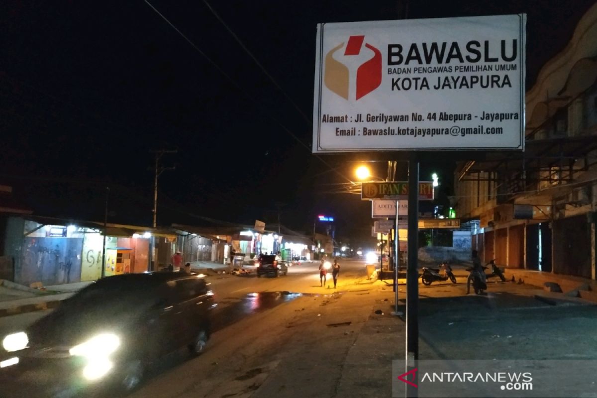 Bawaslu minta keterangan KPU Jayapura terkait keterlambatan logistik