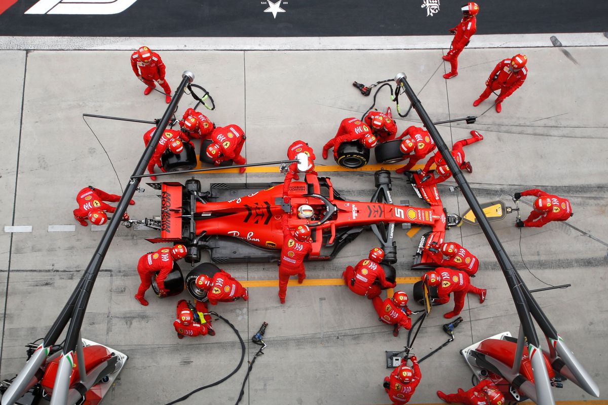 Ferrari akan 'update' mobil SF90 di sirkuit Baku