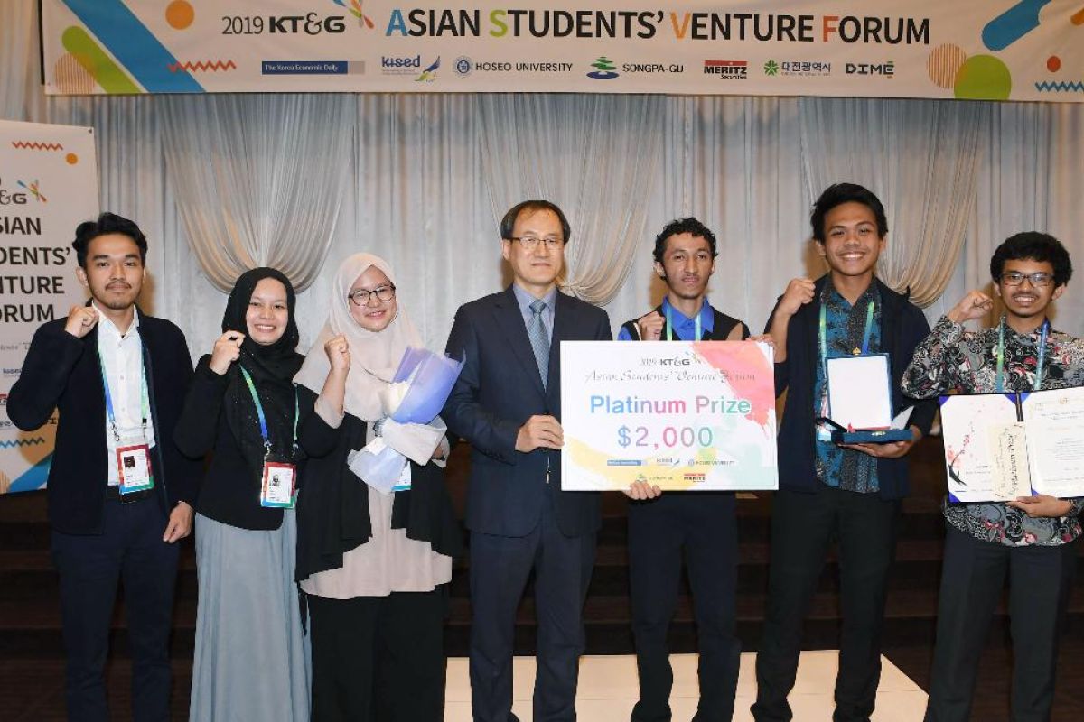 Mahasiswa UI juara ajang kompetisi bisnis di Korea