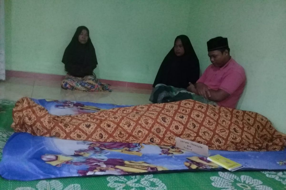 Dua petugas Pemilu di Banyuasin diduga meninggal karena kelelahan