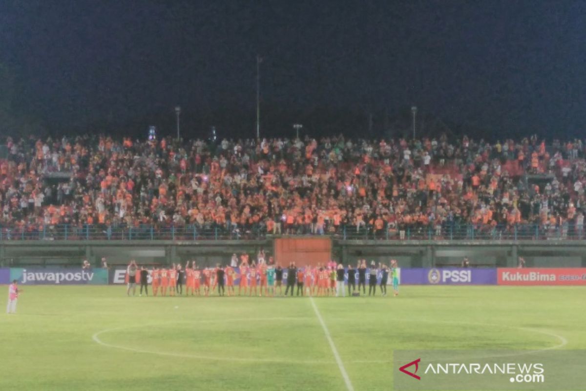 Borneo FC tumbangkan Persib 2-1