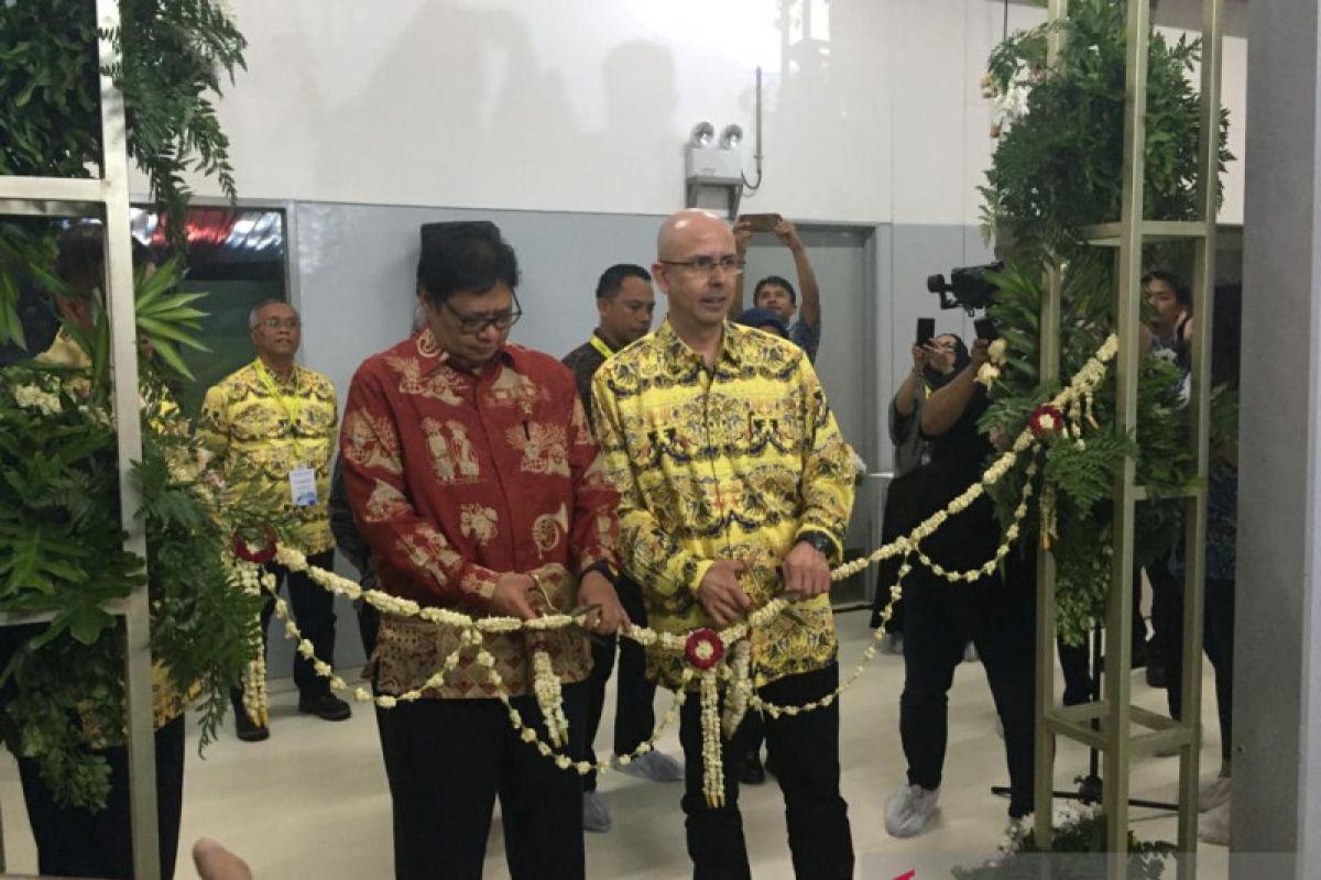 Menperin sambut peningkatan produksi alat farmasi kaca