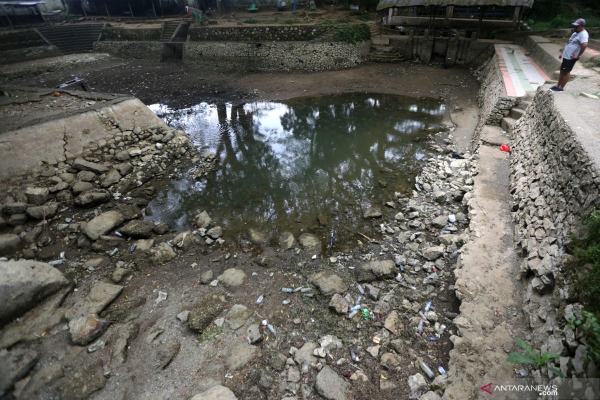 Kolam Mata Ie kering distribusi air bersih lumpuh di Aceh Besar