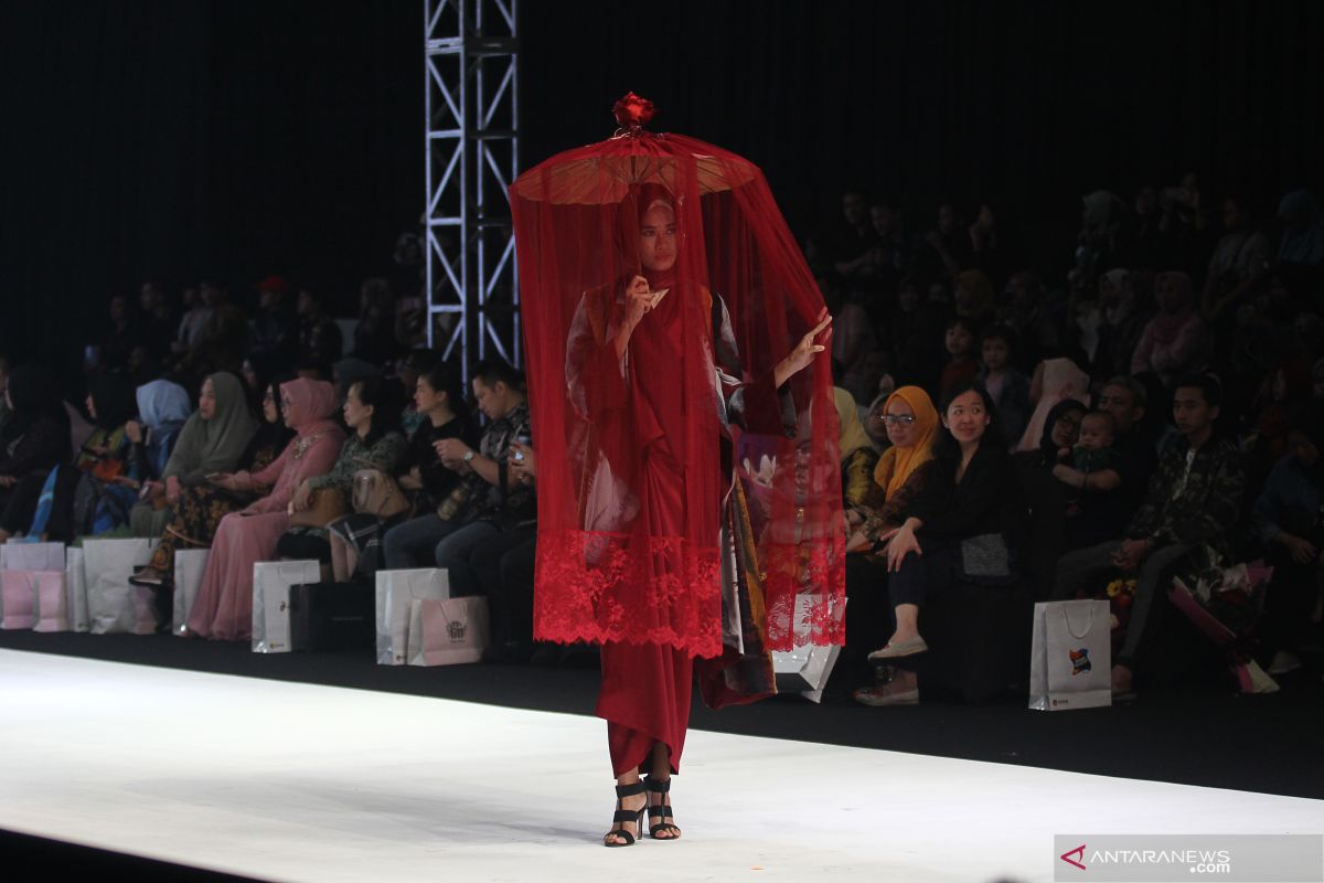 Surabaya Fashion Parade 2019