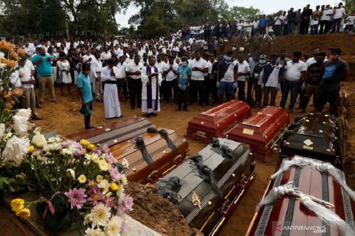 Jumlah korban jiwa akibat serangan bom di Sri Lanka jadi 359