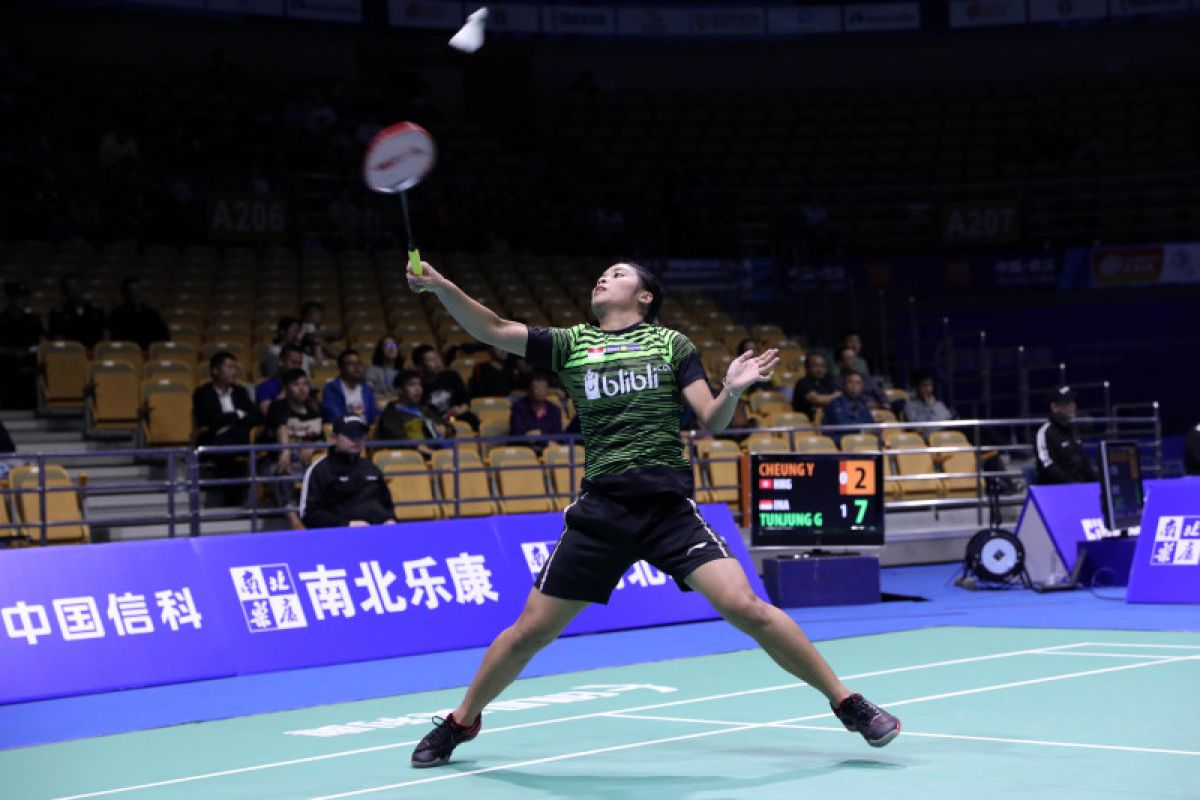 Dua tunggal putri ke babak dua Kejuaraan Badminton Asia