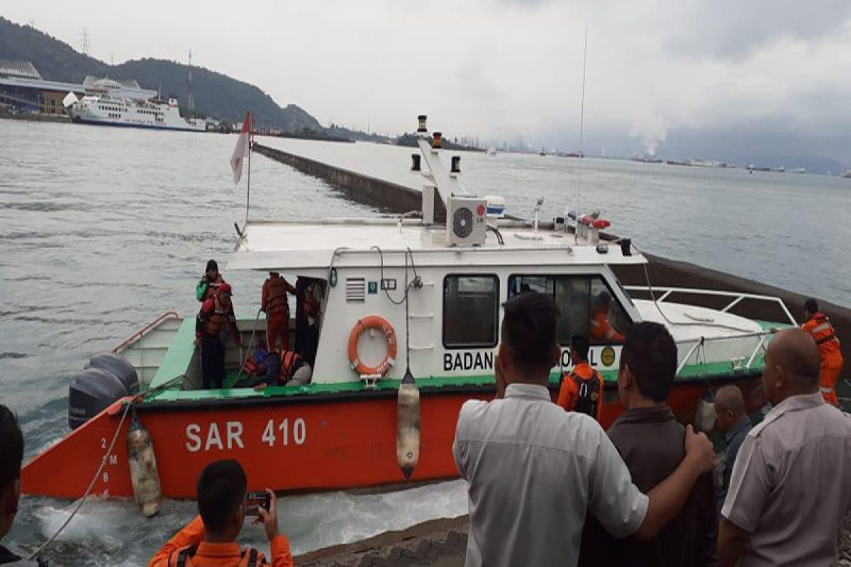 ABK feri yang jatuh di perairan Merak ditemukan meninggal