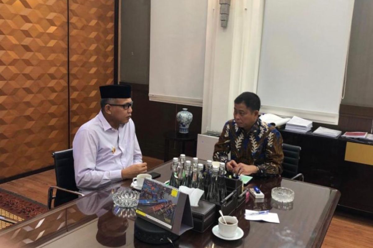 Plt Gubernur Aceh temui Menteri ESDM terkait pembatalan PT EMM