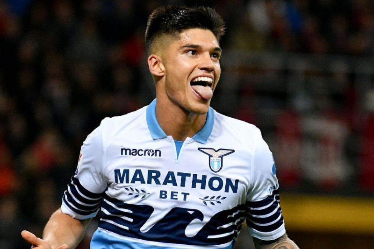 Correa antar Lazio ke final