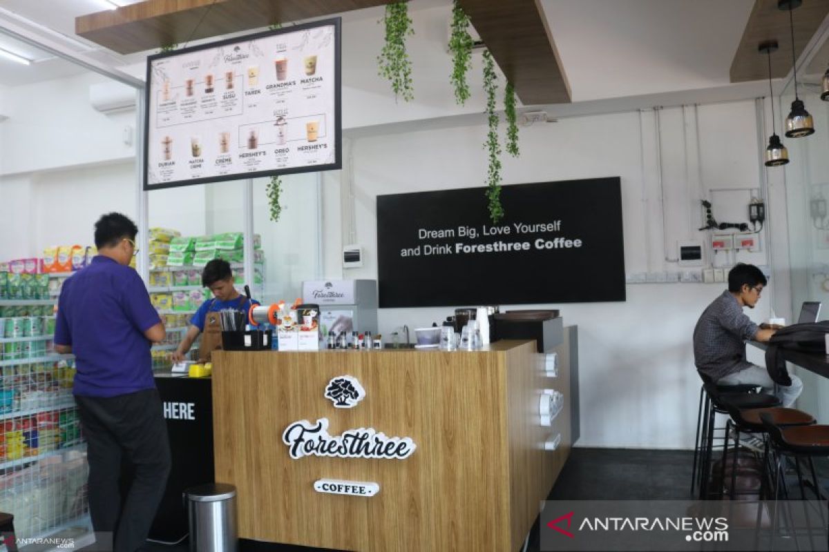 Present in Padang, Foresthree Coffee Shop introducing durian coffee