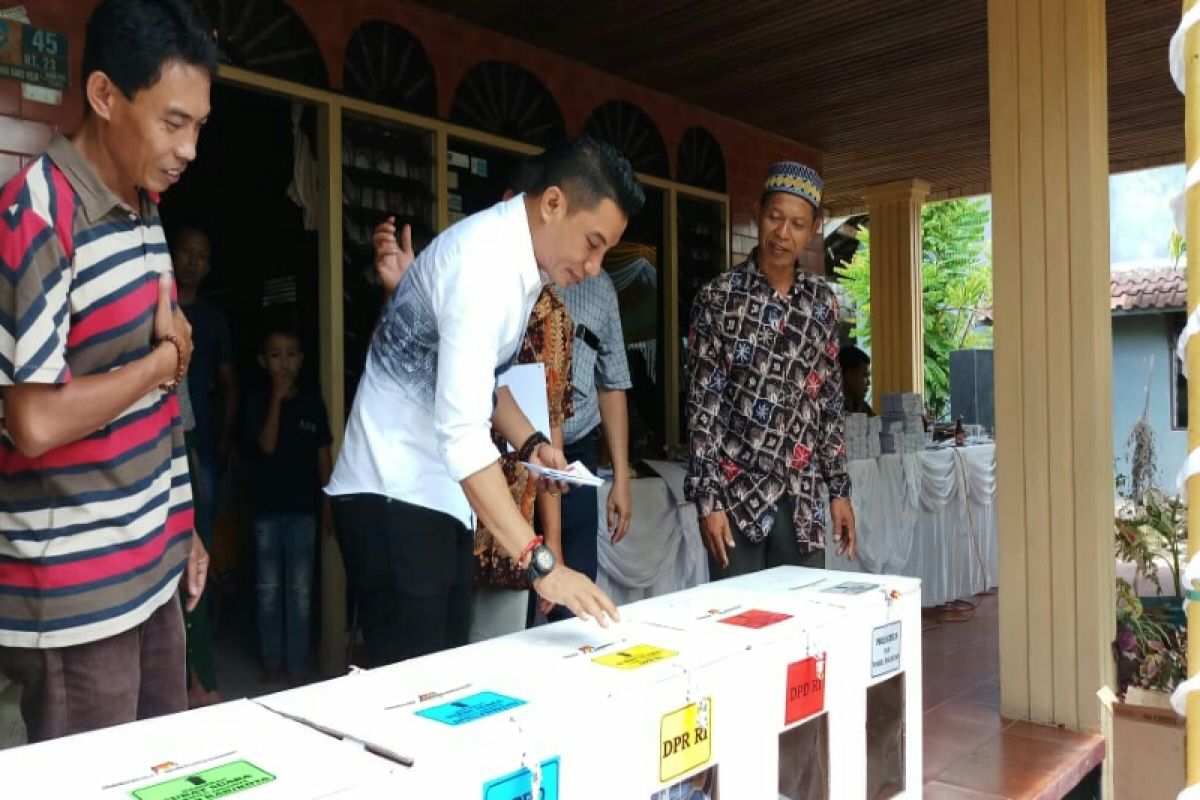 Legislator terpilih diharapkan tingkatkan sinergitas dengan Pemkab Kotim