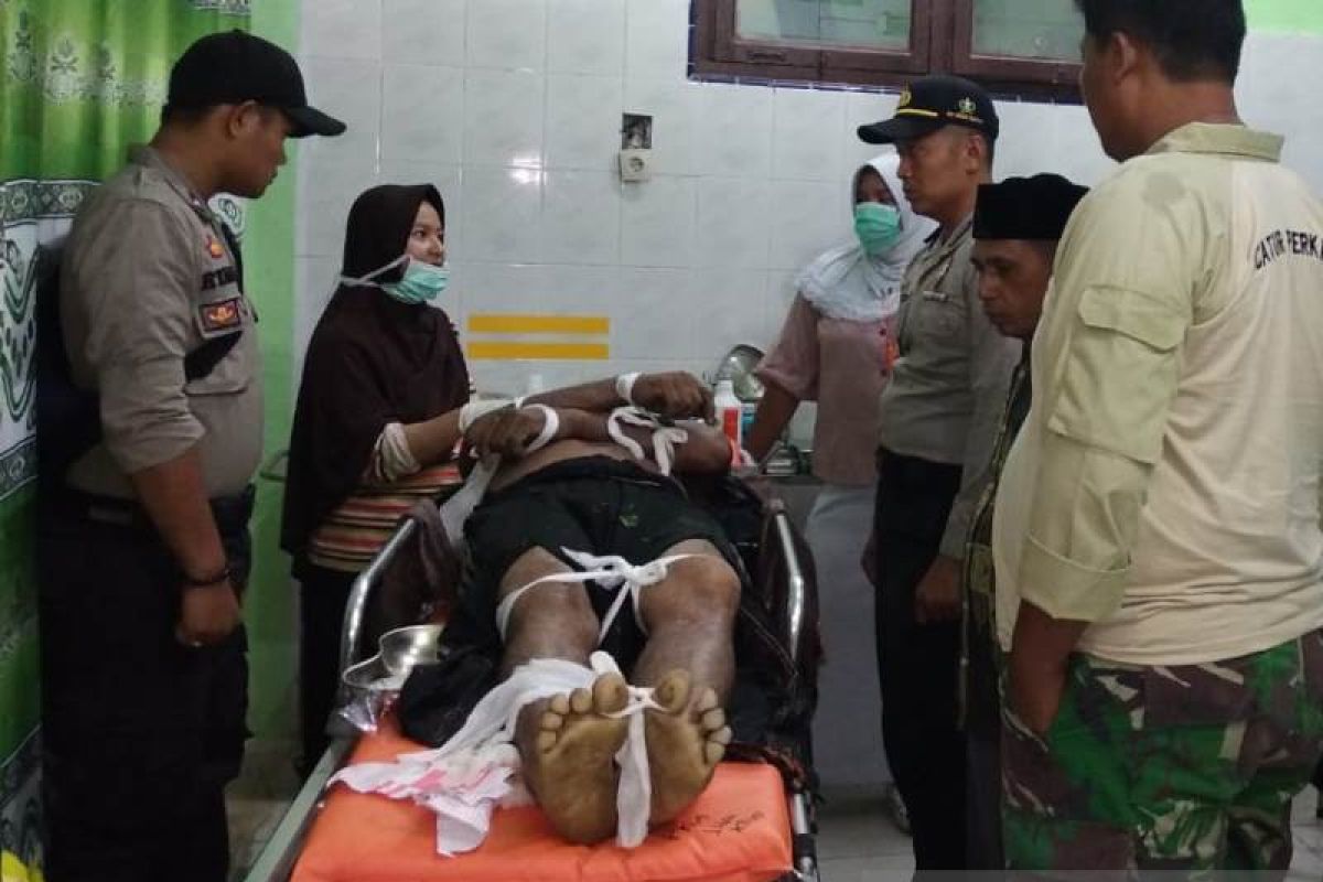 Tertimpa pohon seorang warga Aceh Jaya meninggal dunia