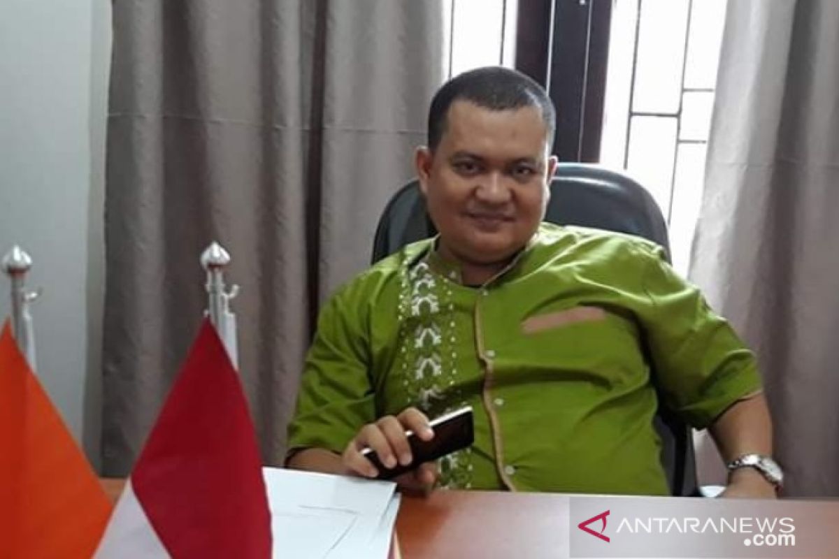 Bawaslu Dharmasraya bantu pengawas TPS alami keguguran saat jalankan tugas