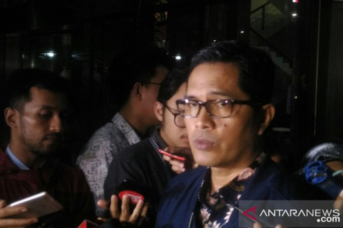 KPK akan periksa Rommy di rumah sakit