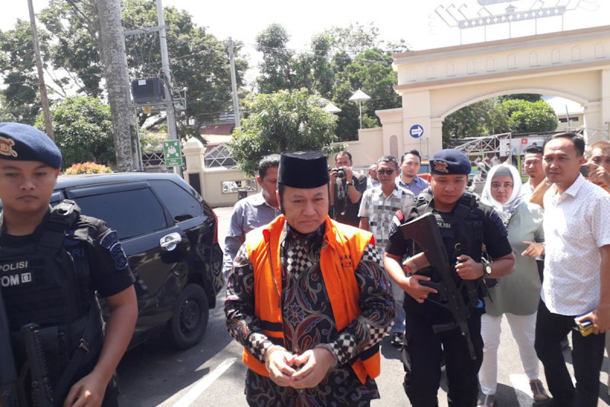 Zainudin Hasan divonis 12 tahun penjara