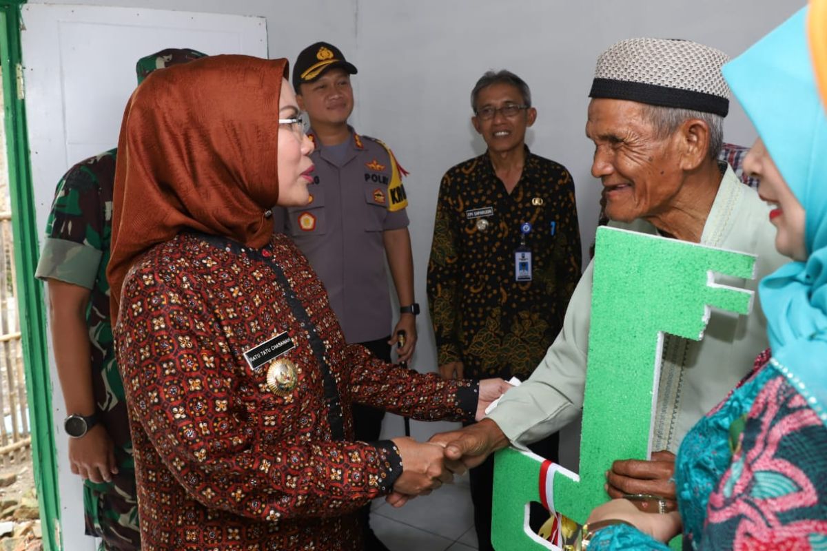 Bupati Serang apresiasi ASN infak bagi perbaikan  RTLH