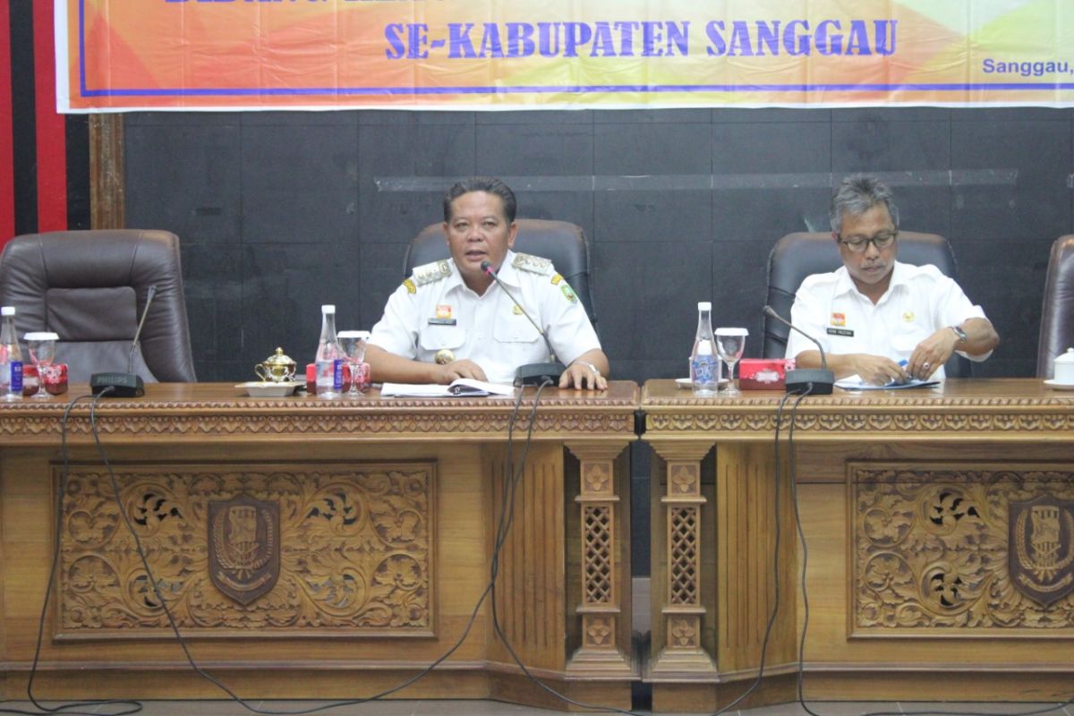 Bupati Sanggau ingatkan transparansi penggunaan dana hibah