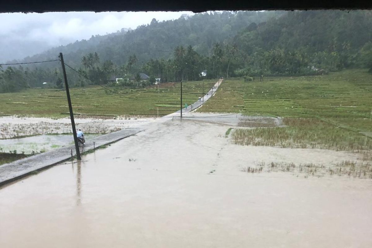 Banjir terjang tiga desa di kabupaten Pidie