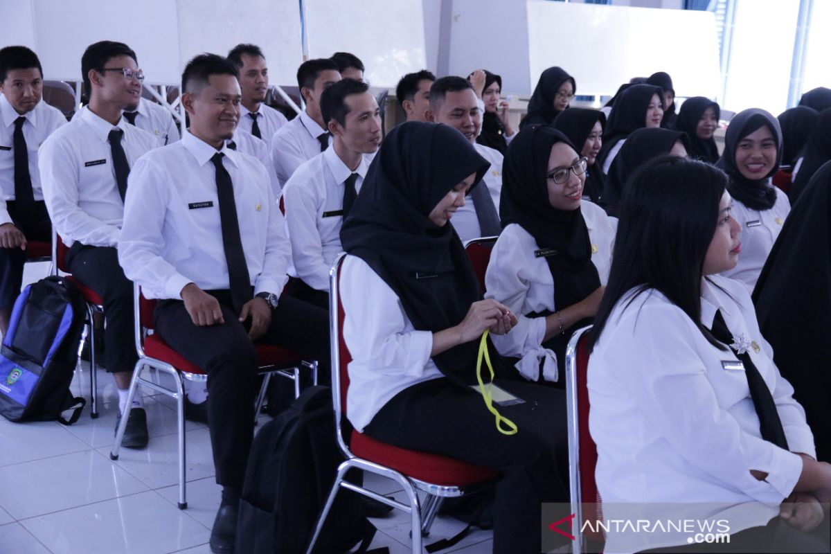 Latihan dasar golongan III CPNS Kota Singkawang