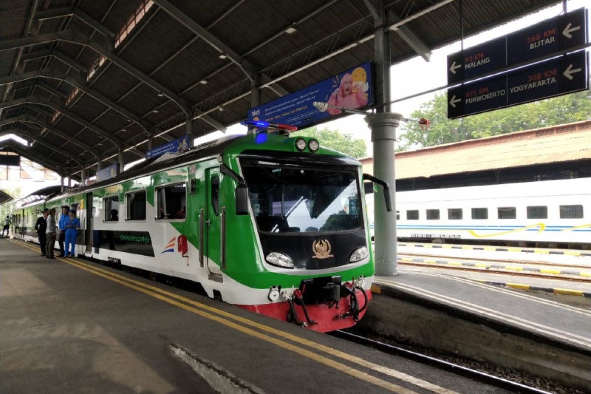 Tiket KA Lebaran di Daop Surabaya terpesan 67 persen
