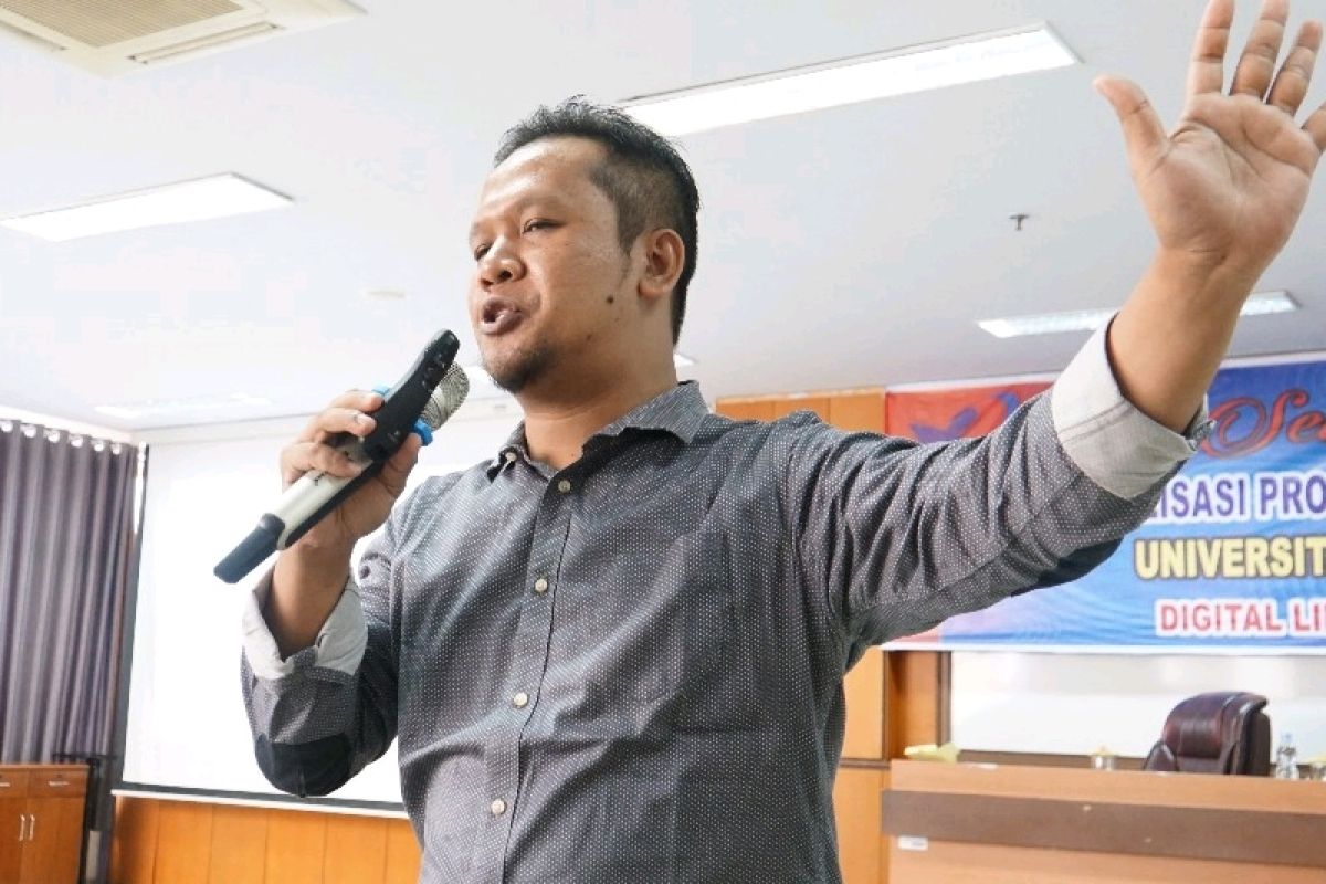 Menghadapi Revolusi Industri 4.0 wirausaha mahasiswa harus berkompetensi digital