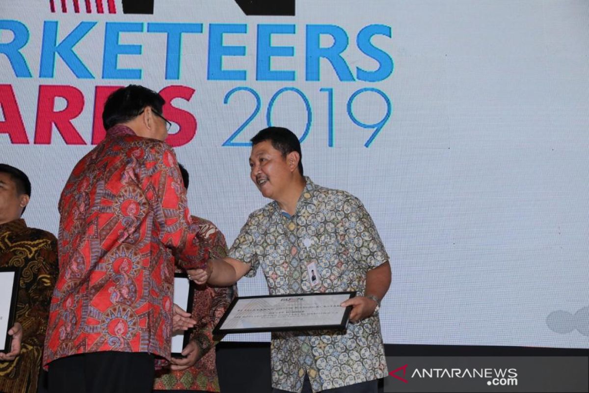 PLN group raih 10 penghargaan BUMN Marketeers Awards 2019