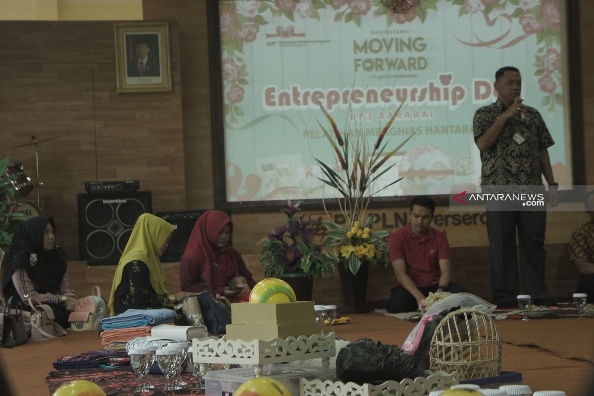 PLN UP3 Barabai latih pelajar hantaran mahar