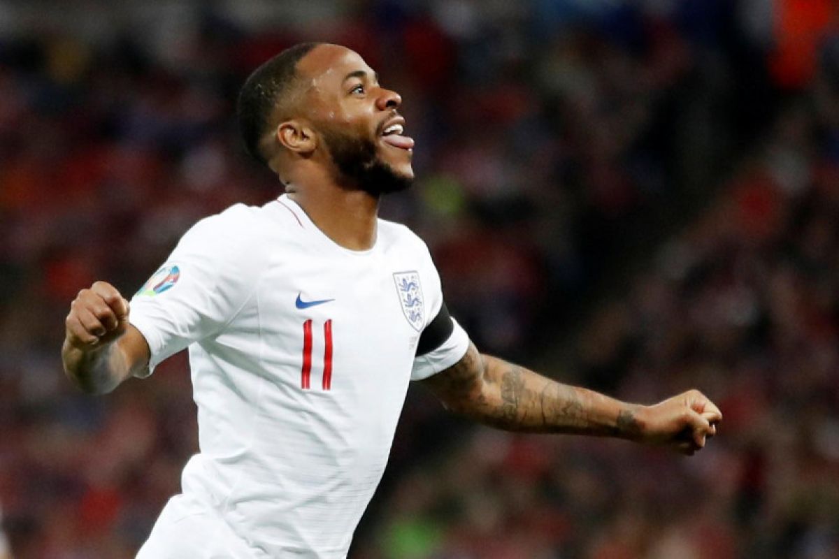 Sterling dapat penghargaan atas perjuangan memerangi rasisme